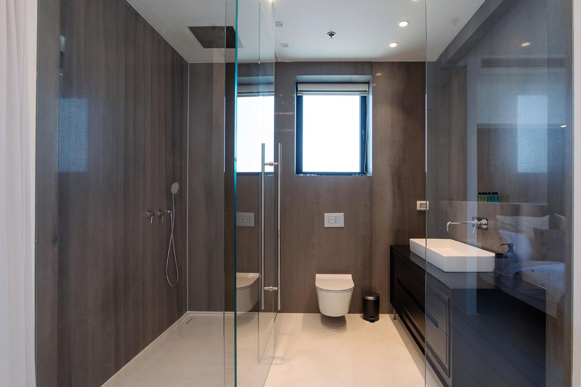 Yalarent Sea-Breeze Penthouse With Jacuzzi Leilighet Bat Yam Eksteriør bilde